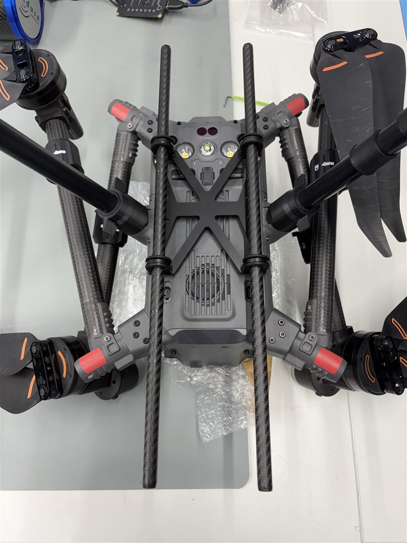 MSB-303 drone plate fully mounted on the DJI Matrice 350